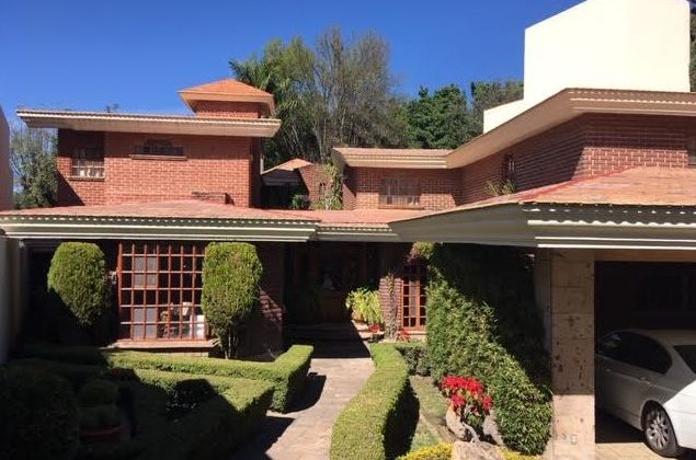 PASEO LOMAS ALTAS CASA EN VENTA